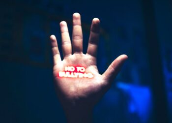 Ξεκίνησαν οι αιτήσεις για επιμόρφωση εκπαιδευτικών στην αντιμετώπιση ενδοσχολικής βίας