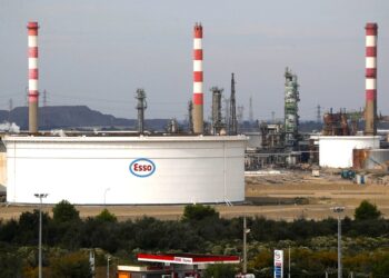 Σκάνδαλο καρτέλ καυσίμων στην Ιταλία: Σχεδόν 1 δισ. ευρώ πρόστιμα σε κολοσσούς ενέργειας