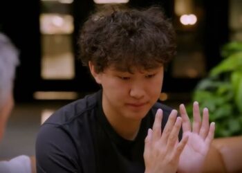 Αλεξάντρ Γουάνγκ: Ο δισεκατομμυριούχος που θέλει να «εκπαιδεύσει» τους 13χρονους στο AI coding