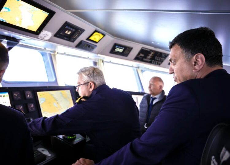 Συνεργασία Ελλάδας-ΗΒ για τα θαλάσσια σύνορα και τη μετανάστευση