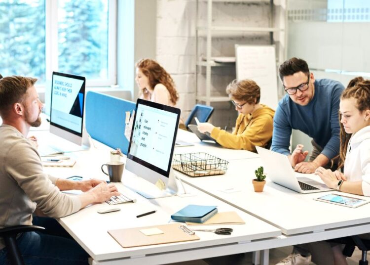 «Βροχή» διαγωνισμών: Οι ελληνικές startups στο κυνήγι επενδυτών και διεθνών ευκαιριών