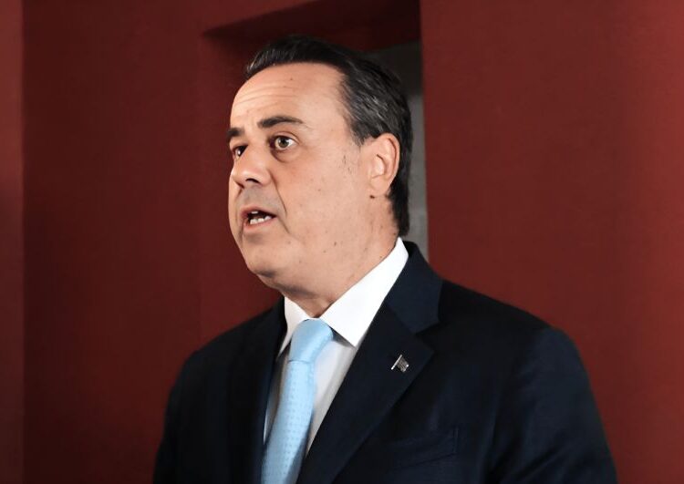 Παπασταύρου: «Περιμένουμε απάντηση από Κύπρο για το καλώδιο, η Ευρώπη χειροκροτεί την Ελλάδα»