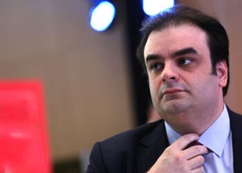 Τη Δευτέρα ο Πιερρακάκης εξειδικεύει τις εξαγγελίες της ΔΕΘ υπό το βλέμμα Βρυξελλών και αγορών