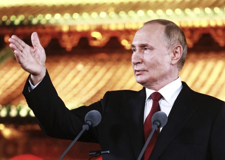 Πούτιν καλεί τον Ζελένσκι στη Μόσχα: Το μήνυμα-παγίδα από το Πεκίνο