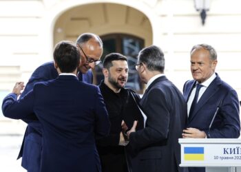 «Συμμαχία των προθύμων»: Οι Ευρωπαίοι ηγέτες συντονίζονται πριν τη συνομιλία με τον Τραμπ