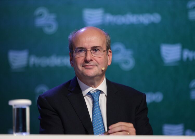 Χατζηδάκης: Νέο πακέτο μέτρων σε έναν χρόνο – «Η πολιτική μας γίνεται ολοένα και πιο κοινωνική»