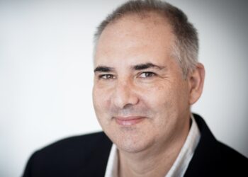 ΑΒΑΞ: Στροφή σε real estate και ενέργεια με στόχο EBITDA 150 εκατ. ως το 2029