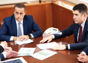 Άμεση έναρξη των αντιδιαβρωτικών έργων στην Αχαΐα με συνεργασία ΥΠΕΝ και Coca-Cola 3E