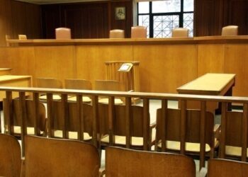 «Δίκτυο «ρούχων-βιτρίνα» με ζημιά 2,1 εκατ.€ στον ΕΦΚΑ: Στη φυλακή δύο αδέλφια από τη Συρία