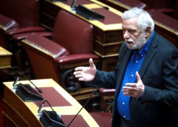 Νέες ισορροπίες στη Βουλή: Δρίτσας στη Νέα Αριστερά – Ρήγμα στον ΣΥΡΙΖΑ