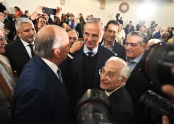 Θεσμικό SOS από τον Κώστα Καραμανλή, προειδοποιεί για πολιτική κρίση (φωτό)