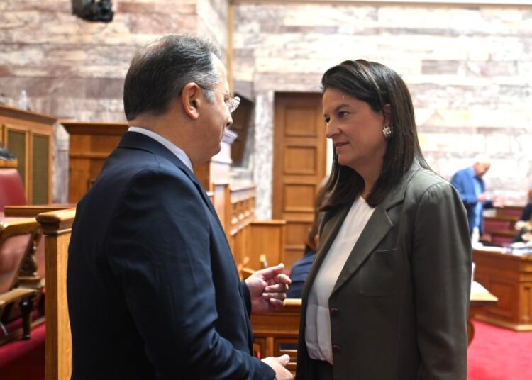 Βουλή: Την απόσυρση του νομοσχεδίου Κεραμέως ζήτησε η αντιπολίτευση… εκτός του ΠΑΣΟΚ