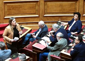 Βουλή: Η Ζωή σε ρόλο κατηγορούμενης και κατηγόρου – Άρση ασυλίας με 238 «ναι»