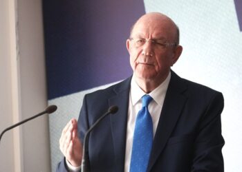 Διπλωματικά «ρεύματα» στο Αιγαίο: Ο Κεραυνός επανέρχεται και η κρίση του GSI κορυφώνεται