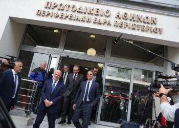 Μητσοτάκης από Περιστέρι: «Μεταρρυθμίζουμε τη Δικαιοσύνη με πείσμα και εμπιστοσύνη»