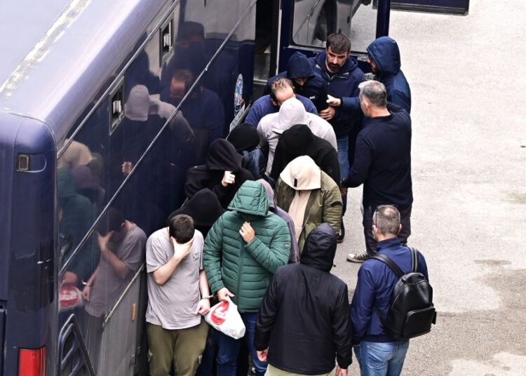 Σκάνδαλο ΟΠΕΚΕΠΕ: Τέσσερις προφυλακίσεις διέταξε ο Ευρωπαίος ανακριτής – Στη φυλακή ζευγάρι από Ιωάννινα