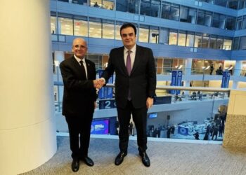 Νέα σελίδα οικονομικής συνεργασίας Ελλάδας-Τουρκίας «γύρισαν» Πιερρακάκης-Şimşek από Ουάσιγκτον