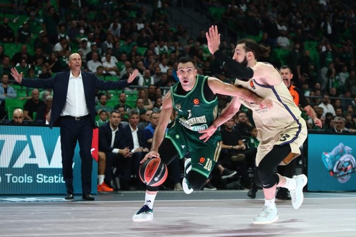 Euroleague: Η άμυνα «πρόδωσε» τον Παναθηναϊκό απέναντι στη Μπαρτσελόνα