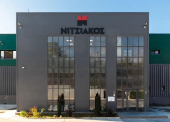 Νιτσιάκος: Το φιλόδοξο πρόγραμμα 167 εκατ. ευρώ στο κοτόπουλο, οι νέες επενδύσεις στο μοσχάρι και η συνεργασία με ΑΒ Βασιλόπουλο