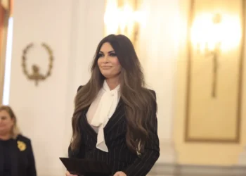 Θεοδωρικάκος – Γκίλφοϊλ στην Ελευσίνα: Τα αμερικανικά σχέδια για το λιμάνι