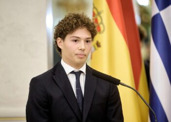 Χρυσό μετάλλιο τιμής στον 21χρονο Έλληνα kite surfer για διάσωση στη Χαλκιδική