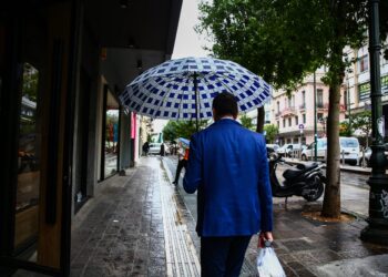 Καιρός – Live: Συνεχίζονται οι βροχές και οι καταιγίδες