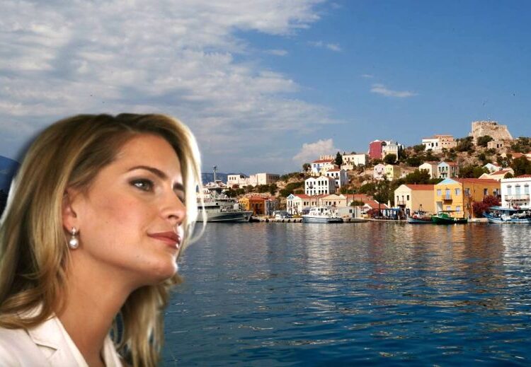 Η Τατιάνα Μπλάτνικ επιχειρεί δράση στο Καστελλόριζο