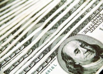 EUR/USD: Στα όρια του 1,15 η ισοτιμία – Ασθενείς ενδείξεις αφήνουν την αγορά χωρίς πυξίδα