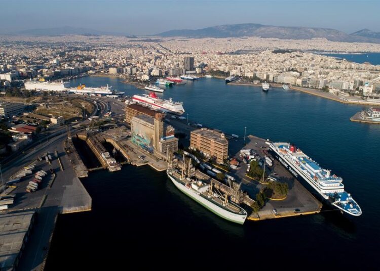 Τα γιγάντια πλοία επιστρέφουν – Ο Πειραιάς ξαναγράφει τη ναυτιλιακή ιστορία