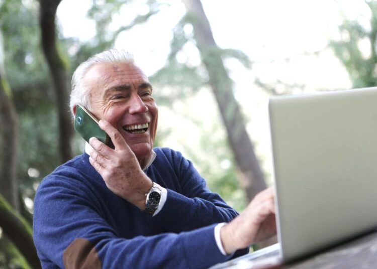 Ο πληθυσμός γερνά με ραγδαίους ρυθμούς: Το 34% των Ελλήνων άνω των 65 ετών μέχρι το 2060