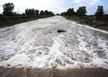 Σφοδρή κακοκαιρία στην Ήπειρο: Εκτεταμένα προβλήματα σε Ιωάννινα, Κόνιτσα και Ηγουμενίτσα