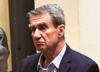 Δίκη Novartis: Σκληρή επίθεση Λοβέρδου σε Σαράφη και Κελέση