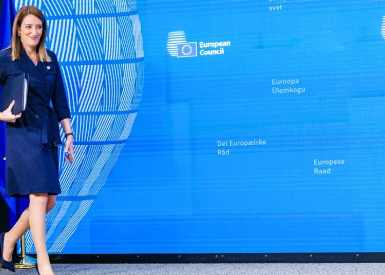 Στην Αθήνα την Παρασκευή η πρόεδρος του Ευρωπαϊκού Κοινοβουλίου Ρομπέρτα Μέτσολα