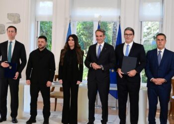 Ενεργειακό deal: Αμερικανικό LNG μέσω Ελλάδας στην Ουκρανία από τον Δεκέμβριο