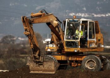 Σε φουλ ρυθμούς ο νέος άξονας Καλαμάτα-Πύλος-Μεθώνη: Ο AKTOR εντείνει τις εργασίες (video)