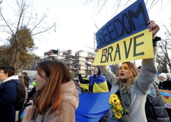Ραγδαία αύξηση προσφύγων από Ουκρανία: Γερμανία και Πολωνία «σηκώνουν» το βάρος – Πού βρίσκεται η Ελλάδα