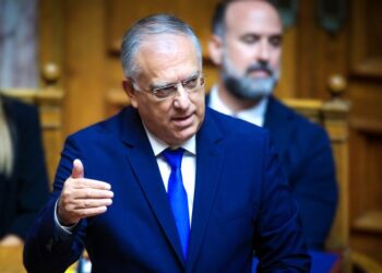 Πράσινο φως στη Βουλή για την Αρχή Ελέγχου της Αγοράς: Στην Ολομέλεια η μάχη