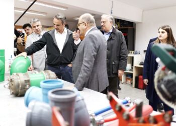 Θεοδωρικάκος από Κομοτηνή: «Στηρίζουμε τη βιομηχανία με πραγματικά εργαλεία»