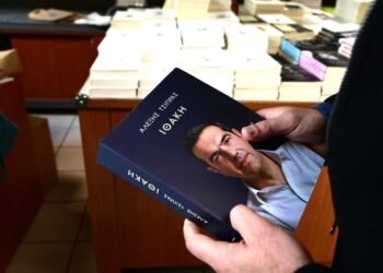 «Κρίμα… λέει ψέματα»: Ο Πολάκης αποδομεί δημόσια την «Ιθάκη» του Αλέξη Τσίπρα