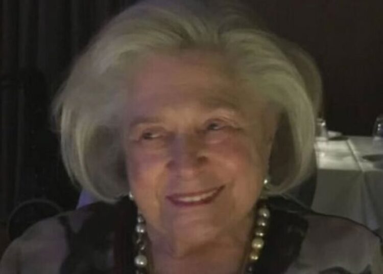 Πέθανε η Μανουέλα Βαρδινογιάννη