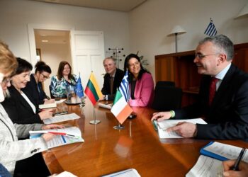 Η Ελλάδα πρωτοπορεί στις συλλογικές συμβάσεις εργασίας – Πρότυπο για την Ευρώπη