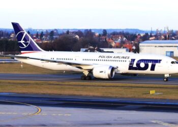 Συναγερμός στην Πολωνία: Κλείνουν δύο αεροδρόμια μετά από ρωσικά πλήγματα στην Ουκρανία