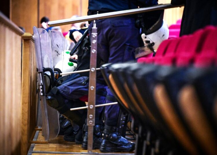 Δίκη Χρυσής Αυγής: Η εισαγγελική αγόρευση αποδομεί τη βίαιη οργάνωση με επίκεντρο το φυλετικό μίσος