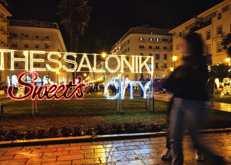 Η Θεσσαλονίκη «κλειδώνει» τα Airbnb ενώ τα σπίτια μένουν κλειστά