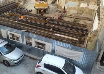 «Φρένο» στην οικοδομή: Ακριβότερες κατασκευές και λιγότεροι ξένοι επενδυτές