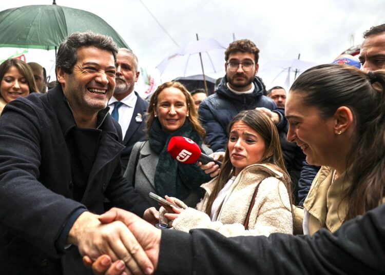Ακροδεξιά άνοδος στην Πορτογαλία: Φαβορί ο Βεντούρα στον πρώτο γύρο των προεδρικών