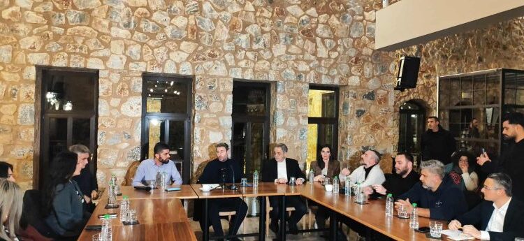 Νίκος Ανδρουλάκης από Φλώρινα: «Η πράσινη μετάβαση γίνεται με όρους διαπλοκής»