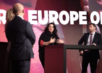 Στις Βρυξέλλες ο Ανδρουλάκης για την έκτακτη προσύνοδο των Ευρωπαίων Σοσιαλιστών