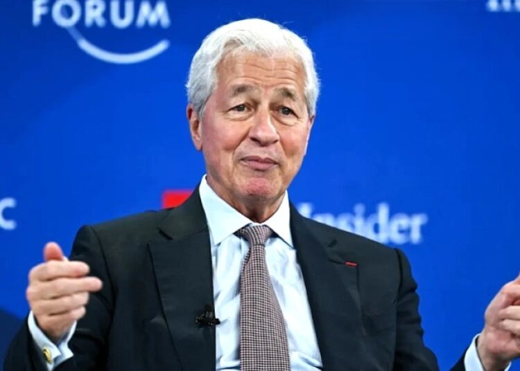 Νταβός σε ηλεκτρισμένο κλίμα: Η φωνή της Wall Street υπέρ της διατλαντικής συνοχής