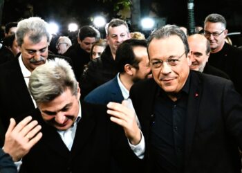 Εκτός ευρωομάδας του ΣΥΡΙΖΑ ο Νίκος Φαραντούρης: Οι δηλώσεις που «ξεχείλισαν το ποτήρι»